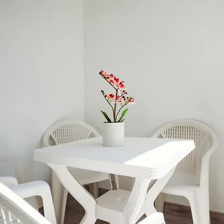 Apartman M With Balkon アパート